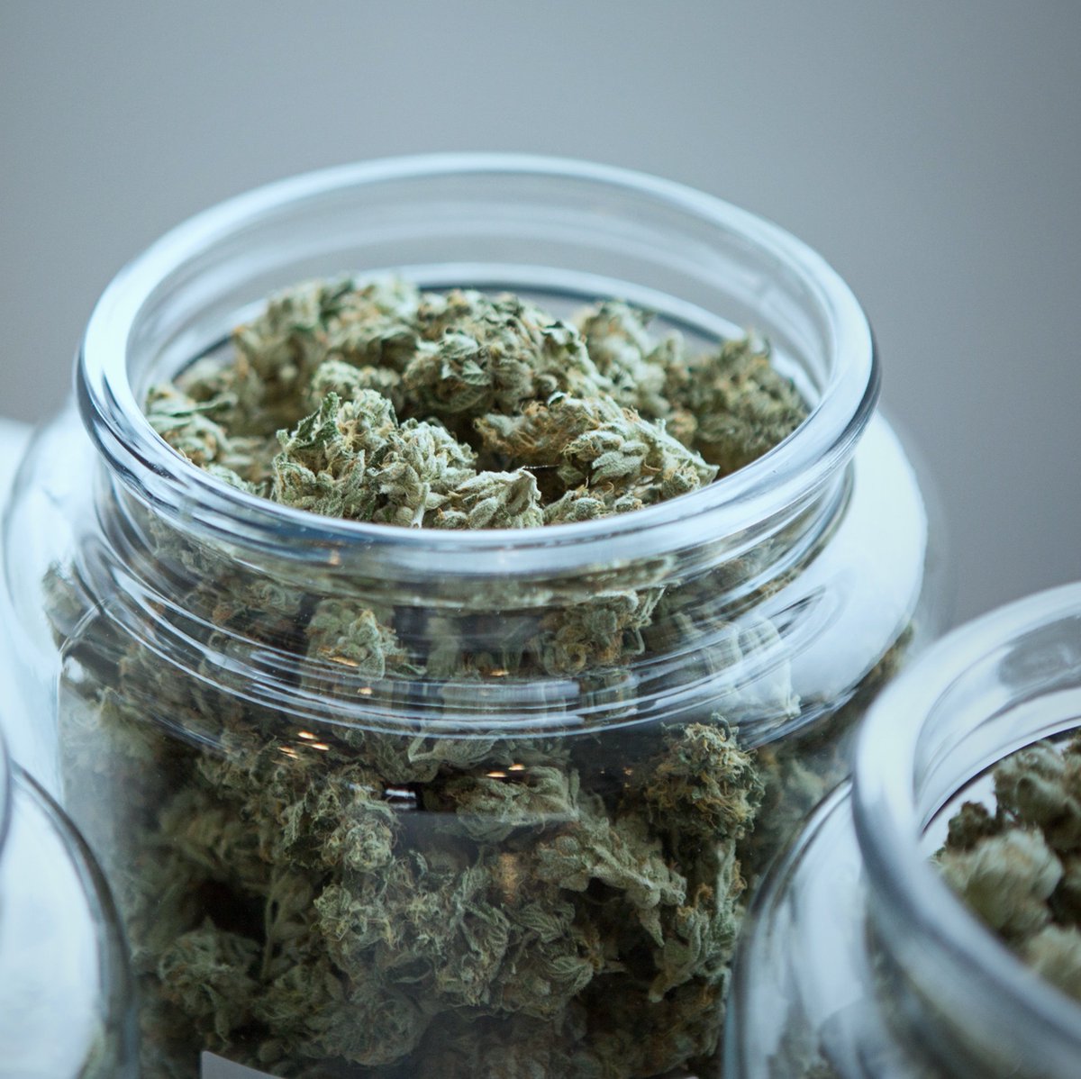 FreedomCann's tweet image. Ever consume #cannabis and realize your product is dry and brittle? It&apos;s important to control the #humidity of your cannabis with #humiditypacks. An Rh level of between 58% to 62% is generally best. #FreedomCares