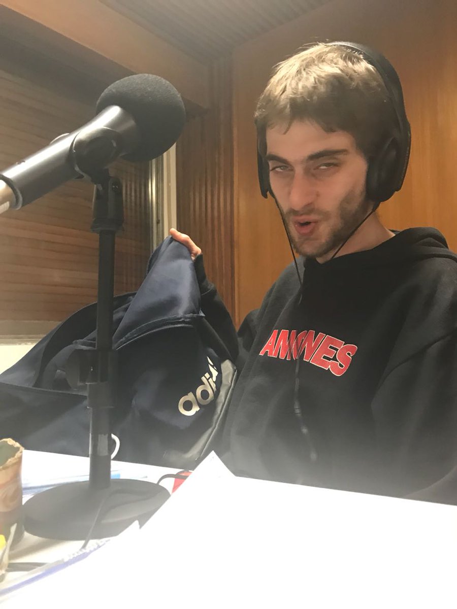 Buenos Para Nada tweet media