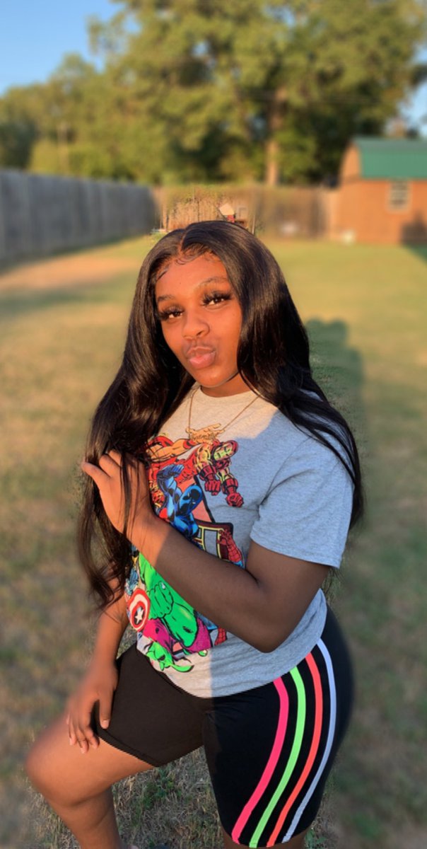 _XVYRB's tweet photo. he say im heavy im told him im loaded 🥵 https://t.co/14GtTMmAF1
