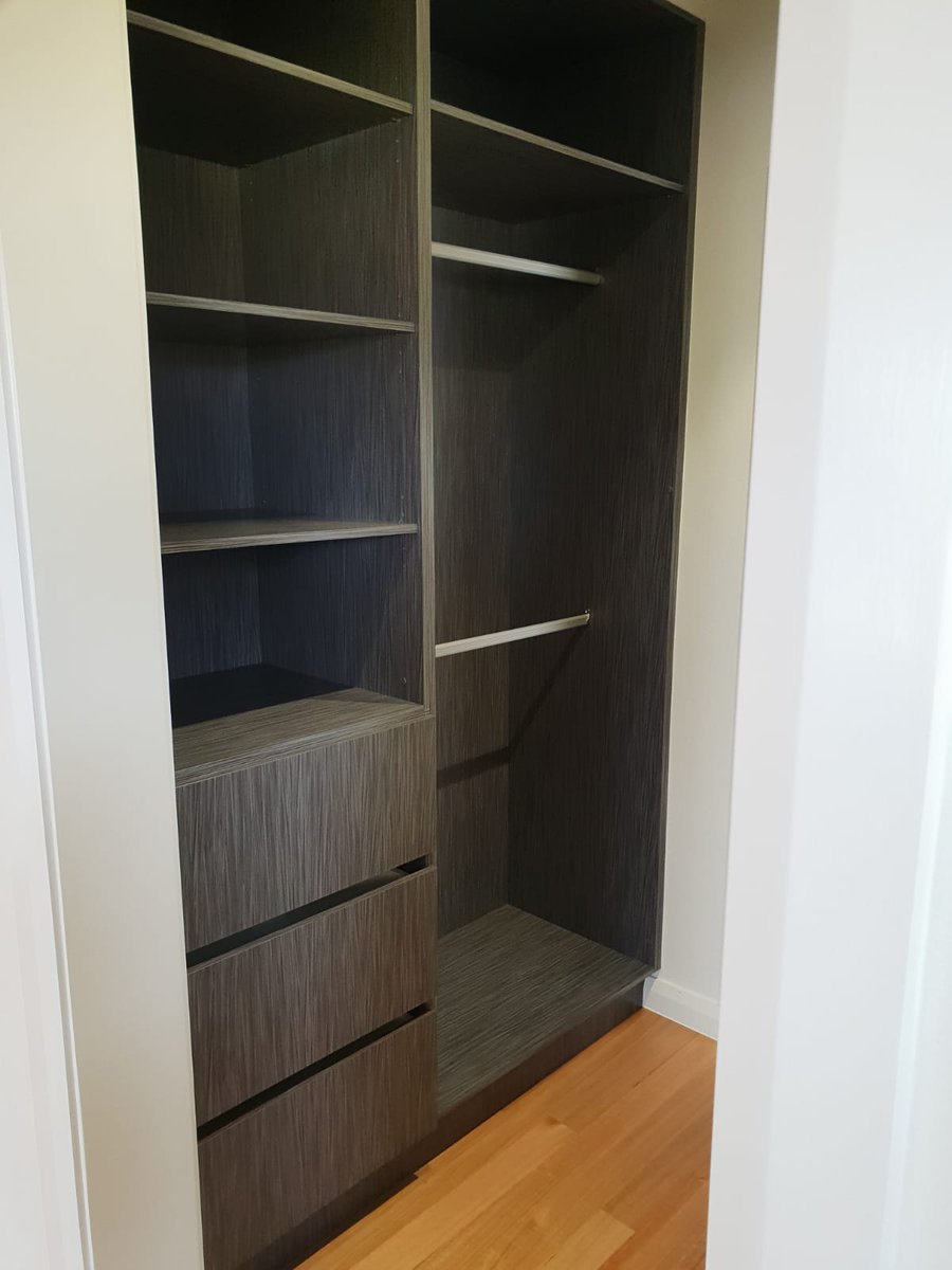 _ckraust_'s tweet photo. Set of cabinets installed recently, brown silk look👌🤟
.
.
.
#installed #cabinets #silk #modern #simple #complete #kitchens #renovations #sydneyjoinery #joinery

Reach out..DM us or link in bio!👇🙂 https://t.co/YkbSuGVAJP