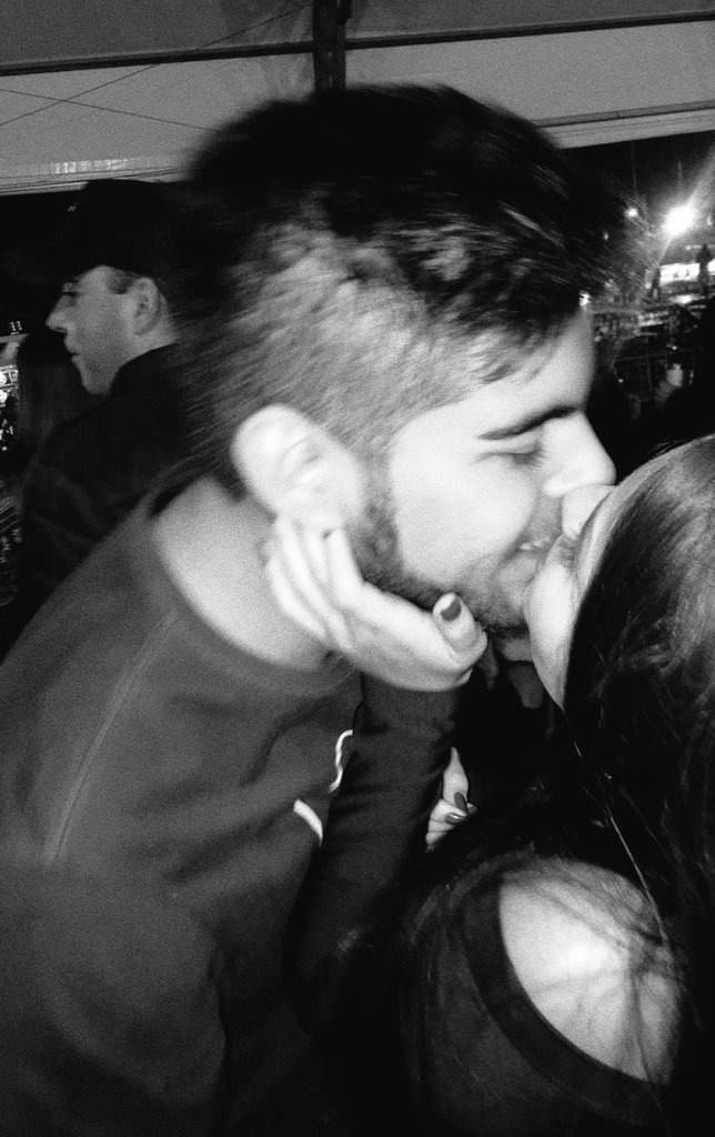 maarcelybeatriz's tweet photo. eu perdi tudo mas ganhei em dobro! ❤💍 @hq_locao https://t.co/Ws2uzl5aJE