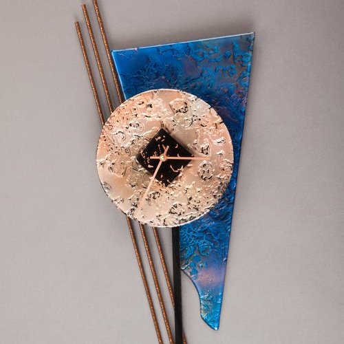 eclipsegallery's tweet image. New Arrivals!!! Clocks by one of our favorite artists, Mark Hines now in a variety of different finishes and faces. Click on the link below to check out his entire collection. ❤ #glassclock #glassclocks #glassclockface #wallclock #wallclocks #artglass
eclipsegallery.us/collections/ma…