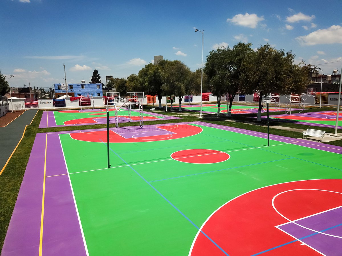 alfredodelmazo's tweet photo. Rehabilitamos el Deportivo Morelos en #Tultitlán, para que nuestros jóvenes tengan más espacios recreativos. https://t.co/yb4SKKonvt