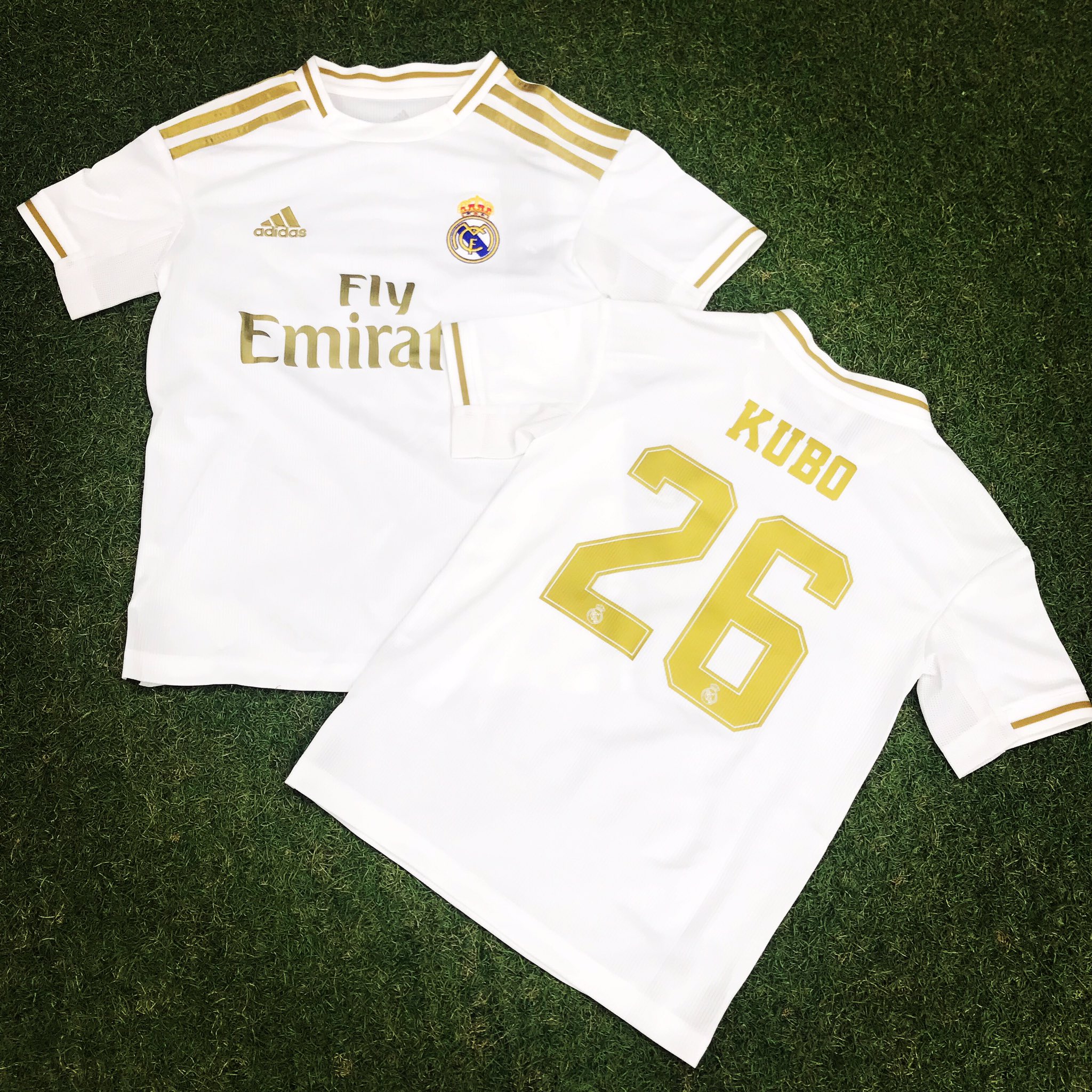 下北沢サッカーマリオ Twitter પર Adidas レアルマドリード19 ジュニアレプリカ ジュニア サイズで日本の至宝久保選手のマーキング入りユニフォームが入荷 サッカー界を賑わせた興奮をぜひお子様へ繋いでいきましょう 極めて少ない数量入荷の 下北沢サッカーマリオ Twitter પર Adidas レアルマドリード19 ジュニアレプリカ ジュニア サイズで日本の至宝久保選手のマーキング入りユニフォームが入荷 サッカー界を賑わせた興奮をぜひお子様へ繋いでいきましょう 極めて少ない数量入荷の