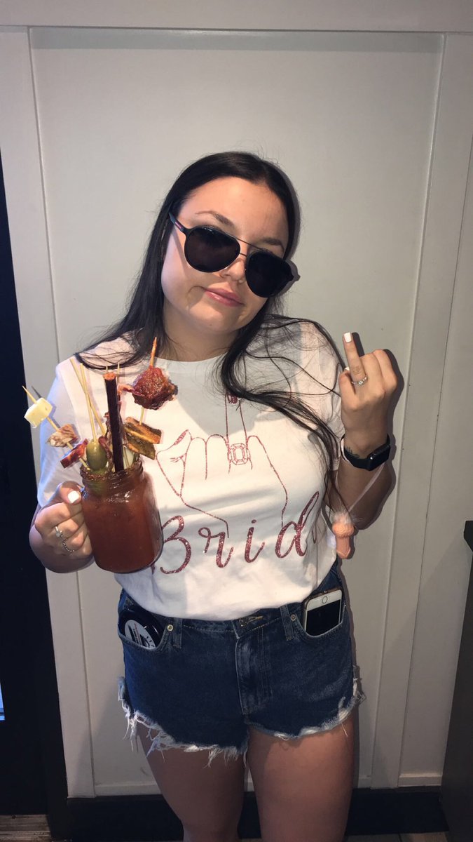 shelbssss31's tweet image. Mood #shellofatime #bachweekend #phx