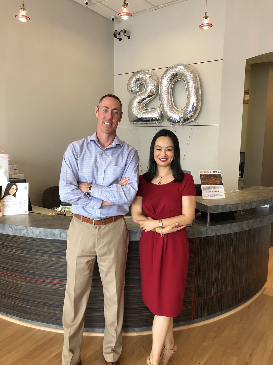 DrBridgitte's tweet image. My practice @VisionOptique celebrated its 20th anniversary on Aug 28, 2019!

Aug 28, 1999: grand opening
2010: cover of MBA Insights
2018: Best Practices USA by @CooperVision

Today we proudly serve almost 22,000 patients from around the world
 #optometry #eyecare #digitaleyedoc