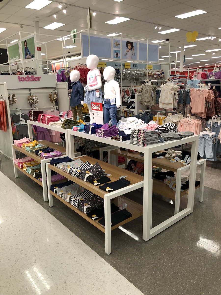 GoForAlice's tweet photo. What holiday weekend? Every day, DBO Madison wows me with her brand standard maintenance in NIT. A busy Labor Day was no exception. #T1069 #SellingInStyle @teamleadryan @jess4bullseye https://t.co/OJkL8NODfQ