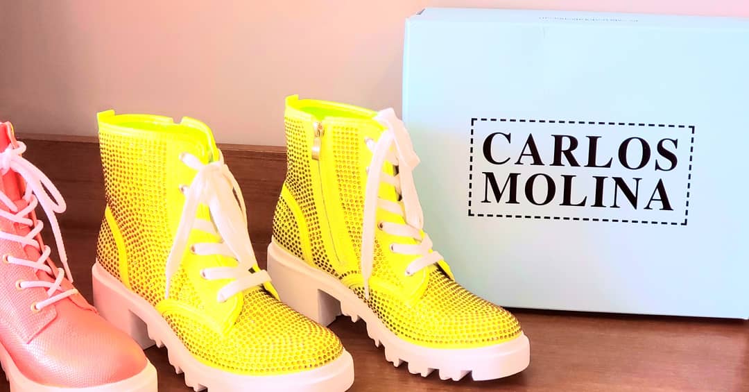 MOTRU_consultor's tweet photo. "Dale a una mujer los zapatos adecuados y conquistará al mundo"
Extremadamente felices con esta fusión
Carlos Molina y Melina Morán by #Motru
#Manta
#Manabi
#Ecuador
@MOTRU_consultor
@sofimotru https://t.co/hMu6vlbqqS