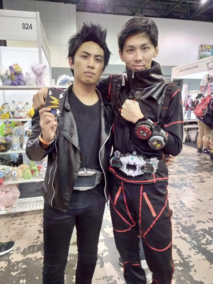 TatsuyaRyuto91's tweet photo. Still my favourite photo for AMG this year 😍😍
#MyokouinGeiz #AkiyamaRen #animangaki2019 #tokucosplay
#仮面ライダージオウ https://t.co/HBiGtmnxFx