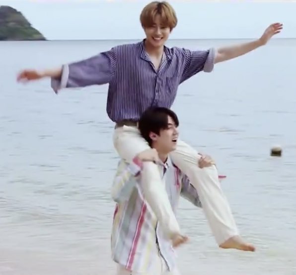 lightupbaek's tweet image. Dear Happiness       PRESENT ; the moment

 seho 🥺🥺🥺🥺🥺🥺🥺🥺🥺🥺🥺