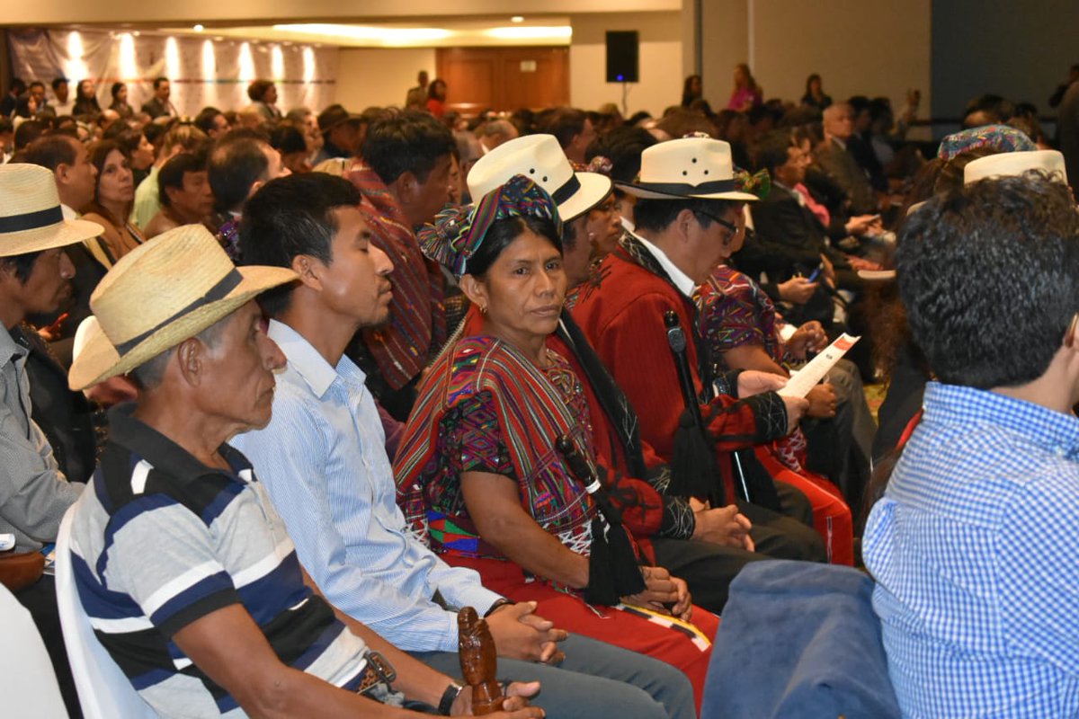 CH values the important contribution of <a href="/CICIGgt/">Archivo de la CICIG Guatemala</a> to the fight against #impunity &amp; #corruption in #Guatemala. However, a lot remains to be done. #GraciasCICIG #30Logros
bit.ly/2lWhEJN