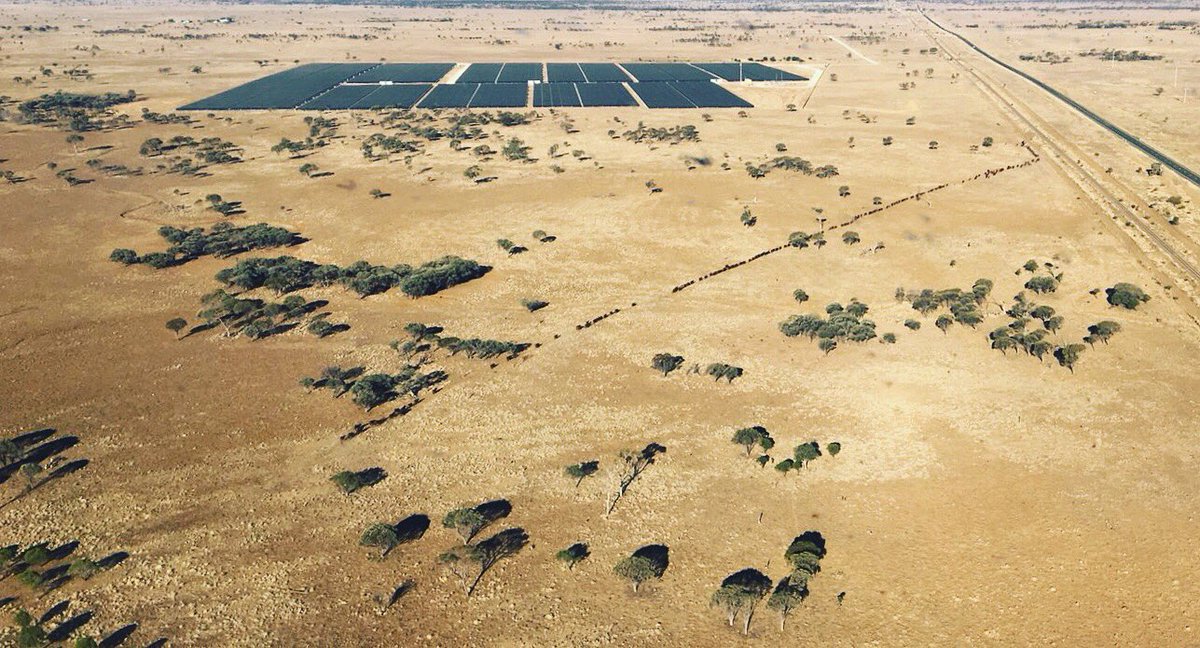 agrihive's tweet photo. 'Counter Cyclical Farming' #Longreach #Queensland #Australia #renewable&amp;regenerative https://t.co/LaQur0Qr4Q