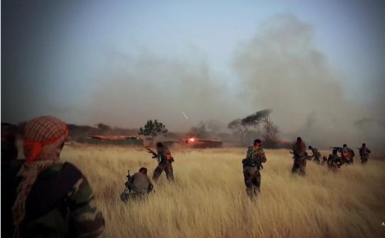 DalkaTV3's tweet photo. Heavily armed Al-Shabab militants launch an overnight attack on #Djibouti-an peacekeeping forces' base outside Bulo-Burde district in central #Somalia, promoting hours-long gun battle, per sources. Casualties unknown. https://t.co/PfIqk2AuRd