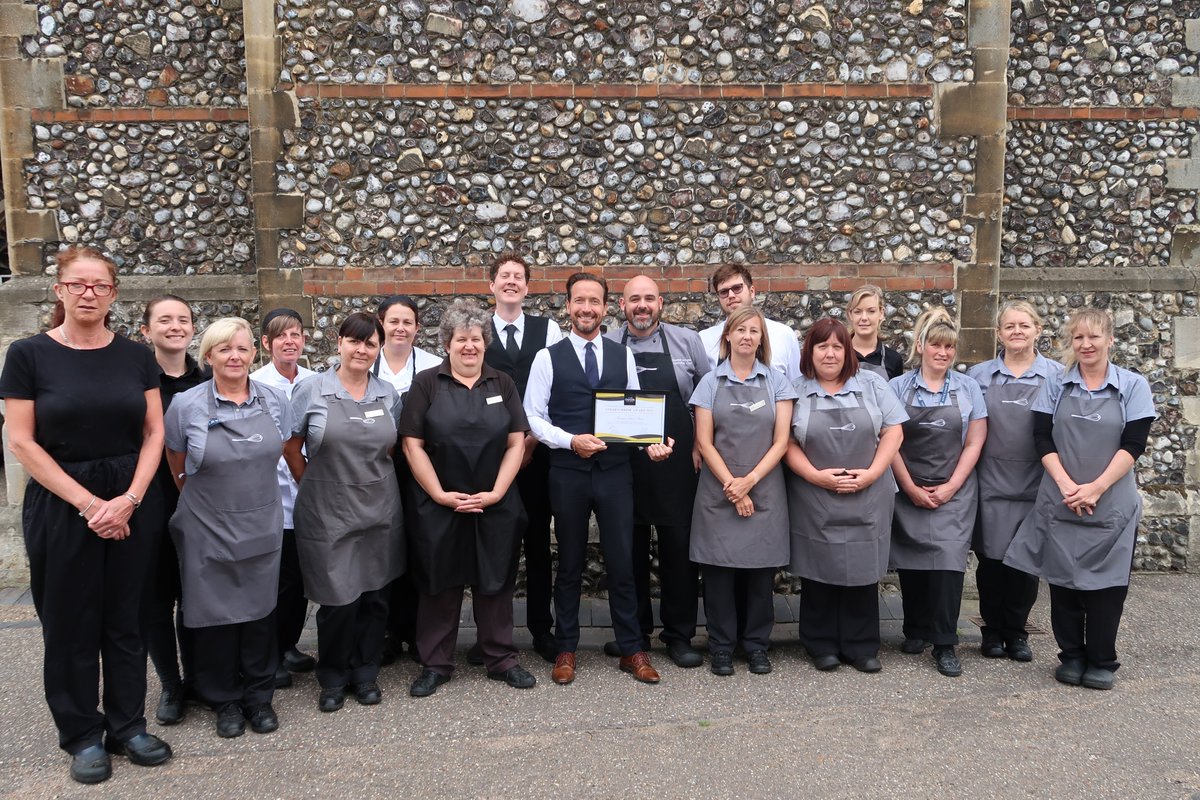 NorwichSchool's tweet image. Many congratulations to our catering team who have won the 'Golden Whisk Award 2019' in the 'best school' category by @Chartwells_UK. #goldenwhiskaward #norwichschool
