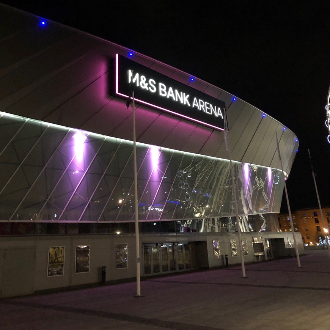 PrincipleGlobal's tweet image. Adverse weather conditions, limited road access and short lead time were no problem for our team when delivering and installing M&amp;amp;S Bank branded signage. 

Check out the full story in this case study:  ow.ly/gO5050unwfe

#WhyPrinciple  #BrandImplementation #Signage