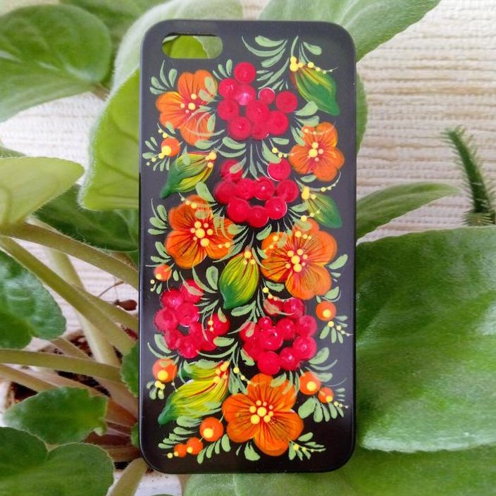 Время собирать вкусные ягодки!
m-sweet.ru/index/webstore…
Представляем новый оригинальный чехол для телефона, придуманный и созданный талантливым мастером творческого портала M-Sweet! Посмотрите, какой он яркий, интересный и «вкусный». Кажется, будто от красочного художественног
