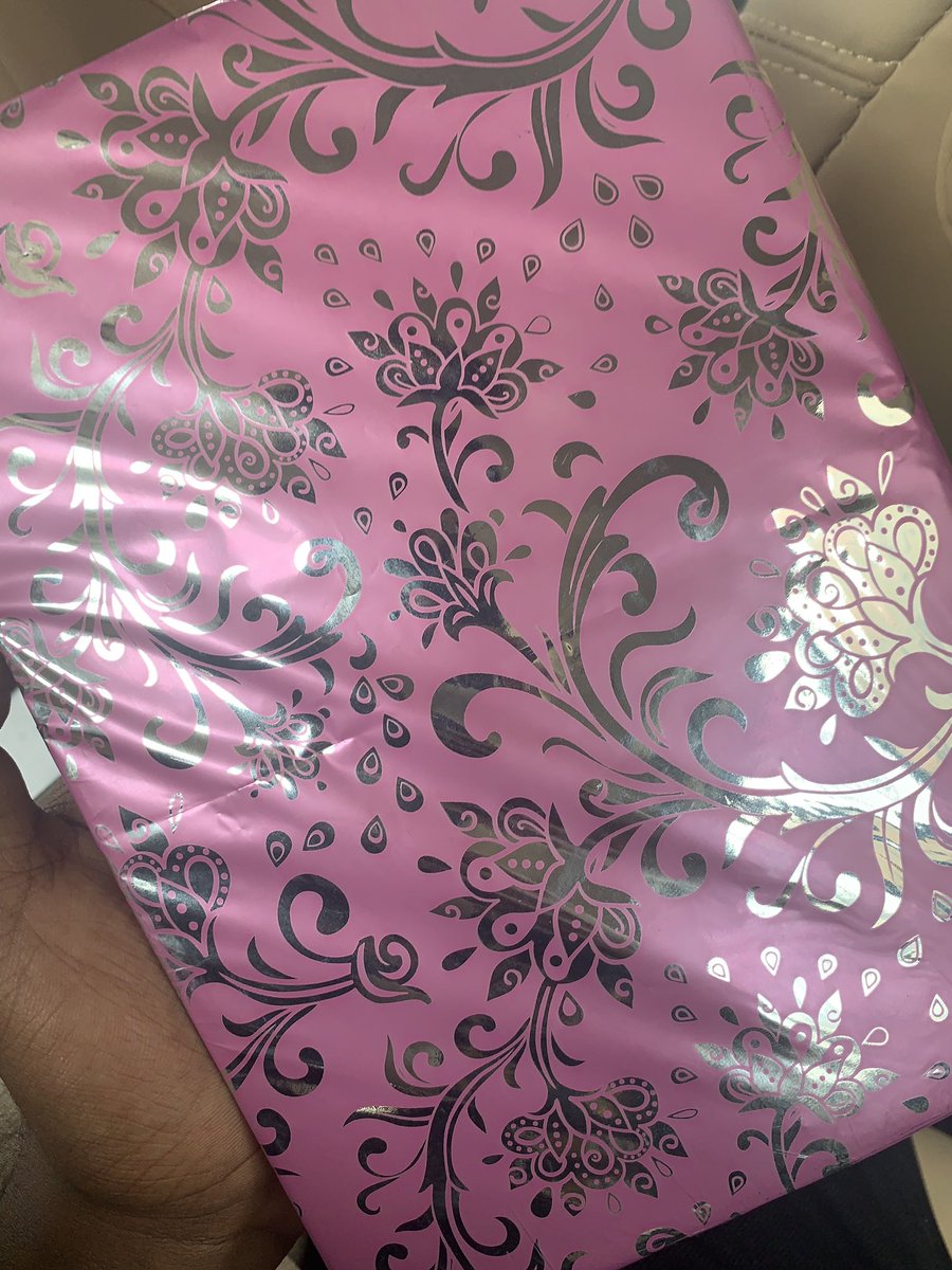 JossyDere's tweet photo. Gift 🎁 from church ⛪️ https://t.co/BNSQvFYOuX