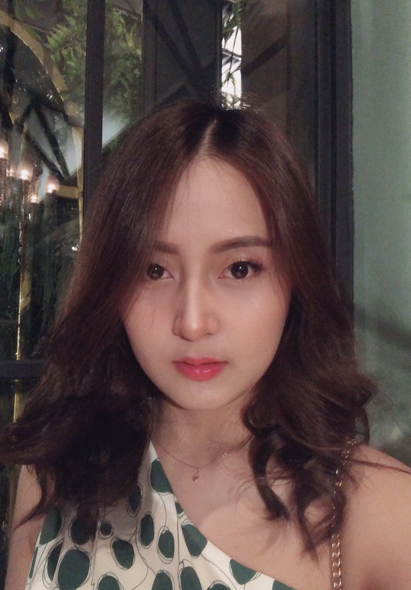 nananat96's tweet photo. Siaaaaaaang...
Udah lama ga share foto. Masih inget ga? Wkwkwm 😝😝😝
Liat twitnya @uty_bonita  yaaaa
Mabar PUBG bareng nantiiiii kita hohoho ☺️👋
Have a good day ☺️🙏 https://t.co/PTrrXOzjQe
