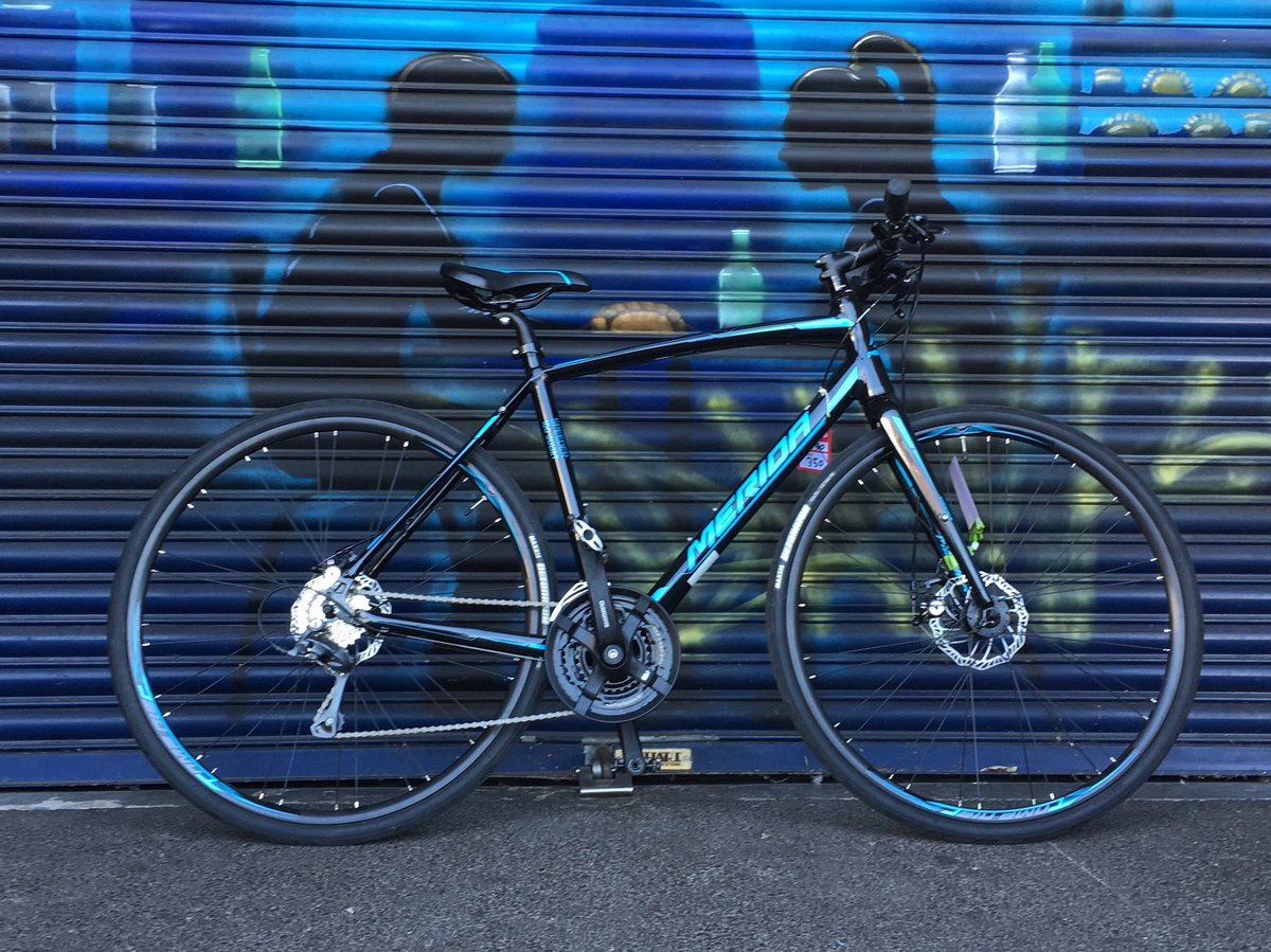 cycleshack25's tweet photo. 👀SPECIAL OFFER👀 
Ladies Merida 52cm Speeder Juliette, 24 gear claris, disk brakes, shimano shifters. £550 down to £350! #meridabikes #qualitybikes #bikesales #cycling #cyclinglife #templemeads #templequarter #templequay #bristolcycling #cyclingbristol #bristol https://t.co/vltF0Ija3g