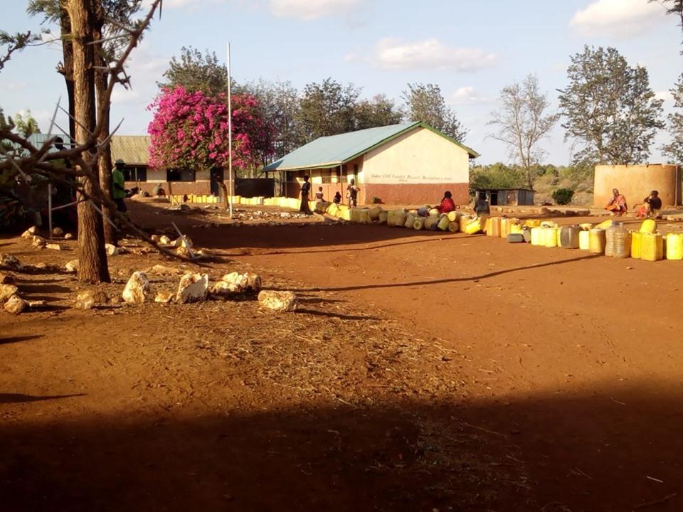 A sad state of our County. This is a village is Marsabit County <a href="/MarsabitGov/">Marsabit County</a>  in this century. People lack basic needs. What is the County Government doing about it?
<a href="/marsabit_daily/">Marsabit Daily</a> <a href="/mariokuraki/">Mario Kuraki</a> <a href="/SteveNeepe/">Steven L Neepe</a> <a href="/RadioIbse/">IBSE Radio</a>