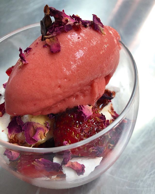 Samitamimi's tweet photo. This @nopi_restaurant classic is now on the menu, while the strawberries are at their best! Strawberry mess, sumac, rose water. #ottolenghifamily #sunnyfood #happyfood #smillingfood #summer #sunshine #summeronaplate #foodporn #sunshineonaplate #samitamim… https://t.co/vK8YaBbNAW https://t.co/0DRPuWgNQw
