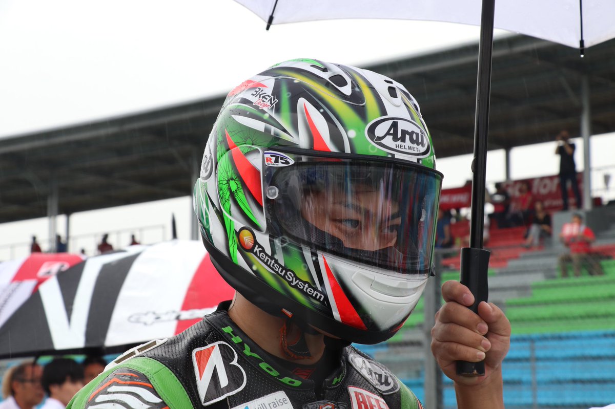 willraise's tweet photo. 決勝前②
#伊藤和輝 #JSB1000
#willraiseracing #岡山国際サーキット https://t.co/QhEKIdFHnO