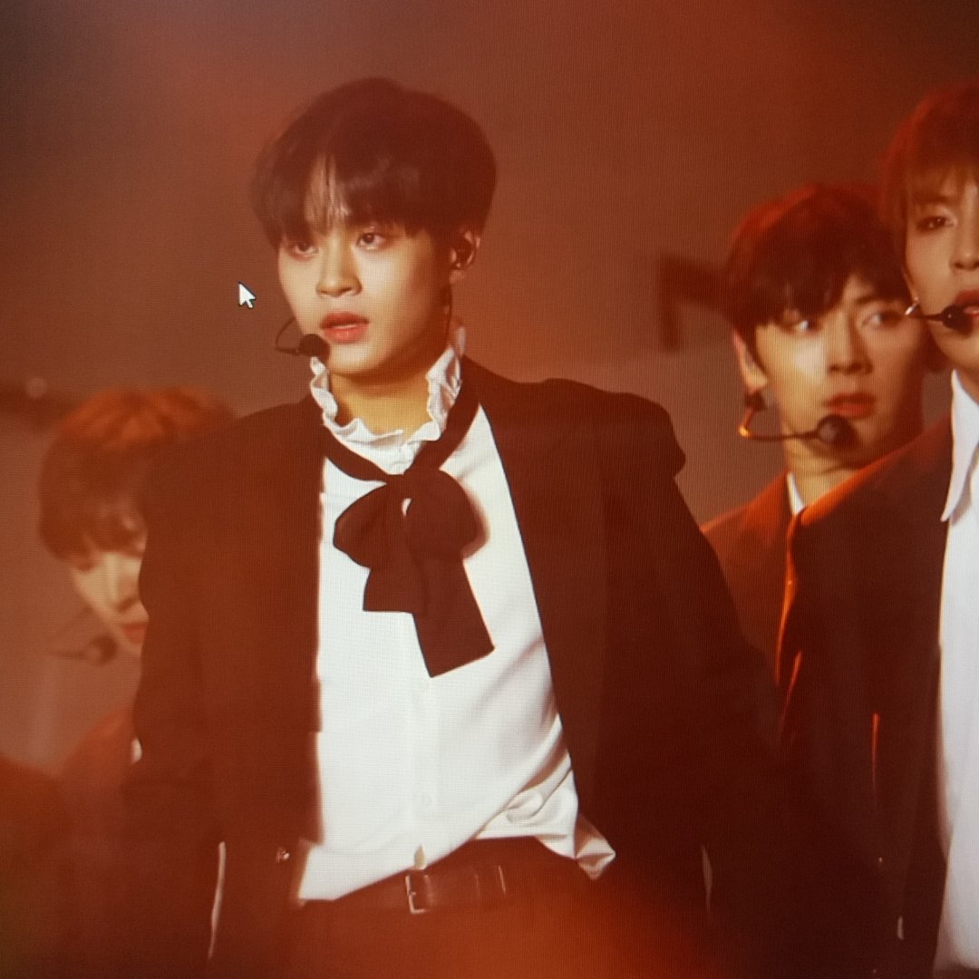 jeck0803's tweet photo. 멜뮤 #워너원 #이대휘 #데이터 소량 판매
30장 0.5

#AB6IX #대휘 #대리찍사 https://t.co/Z0TmTHAepX