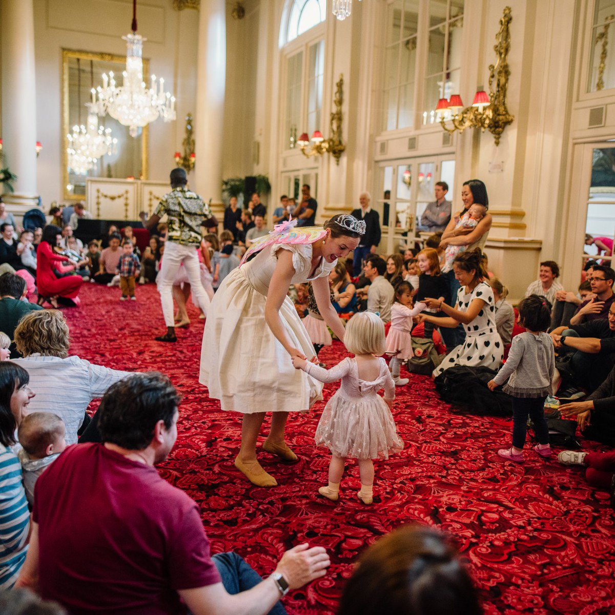 rbo_org's tweet photo. 🙌 We're excited to kick off our new season of Front of House events at the Royal Opera House

These events for people of all ages have helped bring over 1 million visitors through the doors since our relaunch last September 💥 https://t.co/U92qyqvvbo