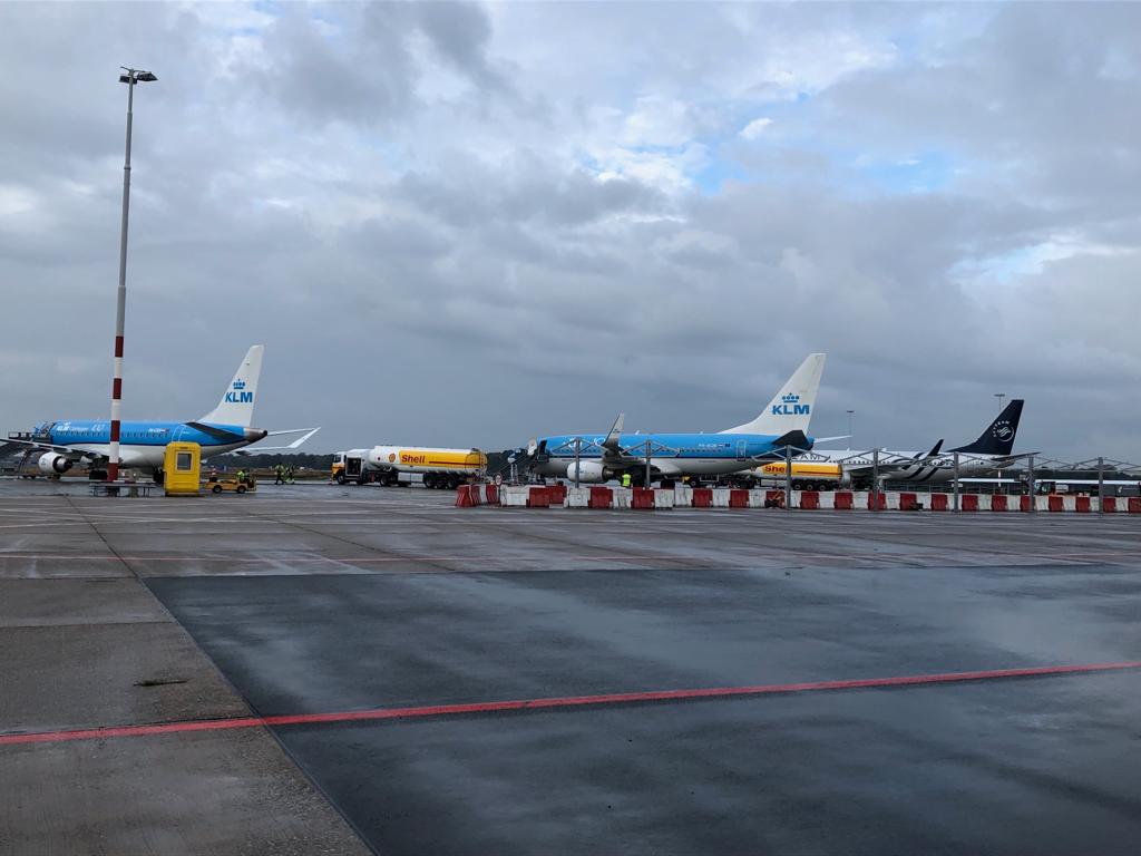 AirportEelde's tweet photo. Goedemorgen @KLM, welkom op Groningen Airport Eelde! 🙋‍♀️✈️ https://t.co/8XqUauG9mn