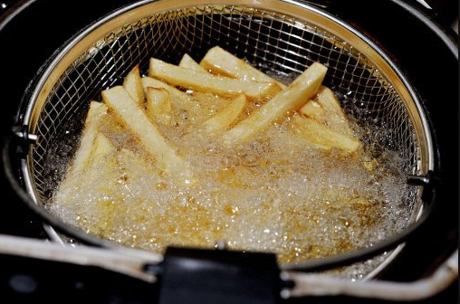 Teenager from Bristol goes effectively blind after years of only eating chips, crisps, white bread and occasional ham and sausages #HeartNews
MORE:
heart.co.uk/news/uk-world/…