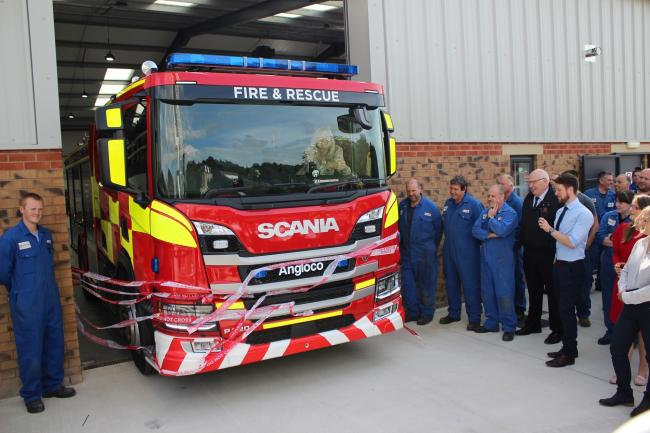 MKMplastics's tweet image. @Angloco, Britain’s longest-established manufacturer of fire engines, doubles production capacity with opening of new factory in Batley, West Yorkshire: bit.ly/2jZQzoo #UKmfg #GBmfg 🇬🇧🚒