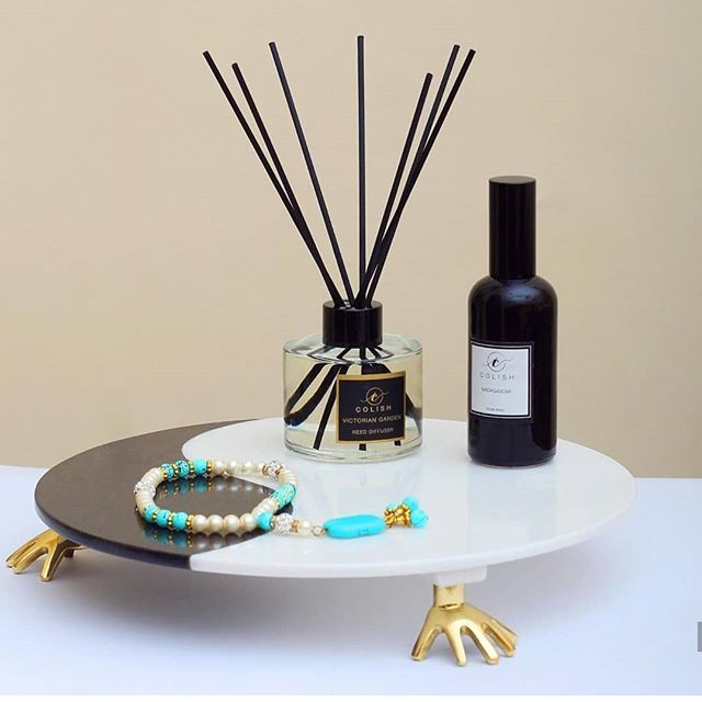 blueolivegreen's tweet photo. This Yin Yang Platter by @insta_zeh would look chic and stylish on your living room's coffee table!
.
.
.
.
#homedecor #homedecoration #interiordesign #interiordecor #dailyinspo #homedecorblog #homedecorblogpakistan #dormdecor #hostel #dormroom #lahore #islamabad #homedecora… https://t.co/Ceo53TEmqn