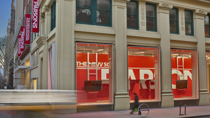 EdUSA_India's tweet image. We're hosting a #FacebookLiveSession at 2:30 pm today, with @parsonsdesign discussing the various evolving options for design education today. Join us to find out more. Log onto our Facebook page and watch from wherever you are! facebook.com/EducationUSAIn…