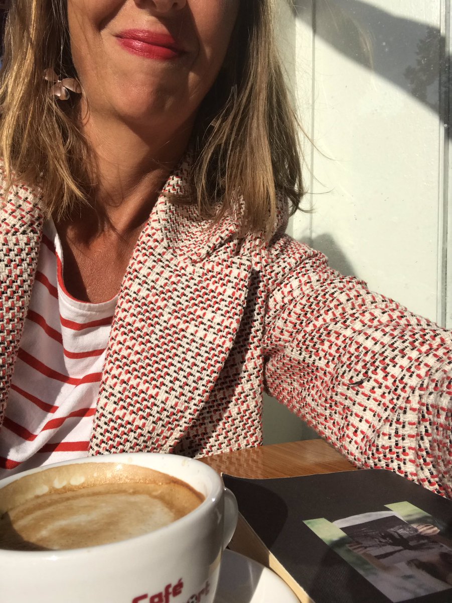 Efter många (15!) år i liberalismens tjänst är det nu dags för mig att lämna över till nya/nygamla krafter.
Det har varit tuffa, roliga, spännande, lärorika och alldeles underbara år. Jag vill innerligt tacka alla er som jag har fått jobba med. Ni är bäst!