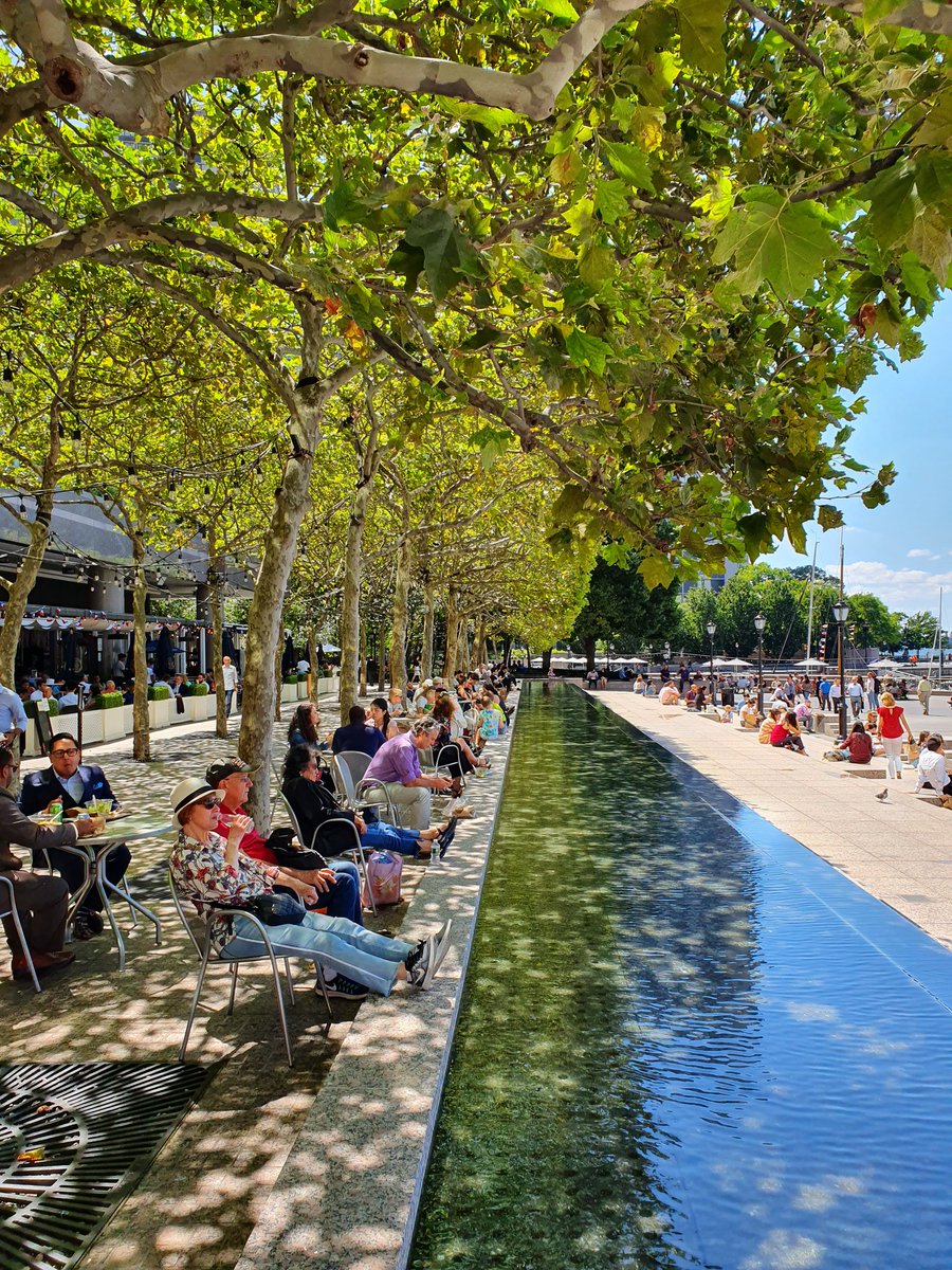 joshnoakes_mla's tweet photo. Pictures taken along the #esplanade situated on the #hudsonriver love the multi-tiered design to this busy commercial plaza.The #pleached trees help to create a sense of enclosure allowing the active edges of the #architecture to spill out seamlessly into the space #shefplanting https://t.co/GeRlcqcgTT