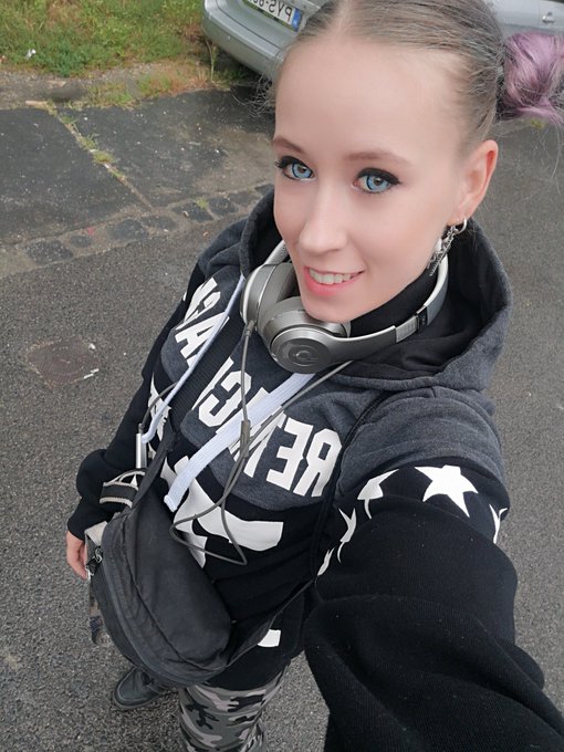 Good morning guys! 😘 Come visit my store 💯➡️  https://t.co/9MMhVaF1mO #smiley #fetish #c4s #customclips<a href="/tag/follow"class="tags"><span>#follow</span></a><a href="/tag/fun"class="tags"><span>#fun</span></a><a href="/tag/porn"class="tags"><span>#porn</span></a><a href="/tag/fetish"class="tags"><span>#fetish</span></a><a href="/tag/tattoos"class="tags"><span>#tattoos</span></a><a href="/tag/smiley"class="tags"><span>#smiley</span></a><a href="/tag/rt"class="tags"><span>#rt</span></a>