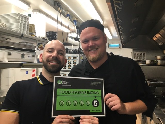 CBCEnviroHealth's tweet photo. Shout out to @TivoliChelt for scoring the #topscore of 5 in their recent food hygiene inspection - keep up the good work! 🥂🍽️
#pub #food #relax #wearecbc @CheltenhamBC https://t.co/vzXqVRhDkD