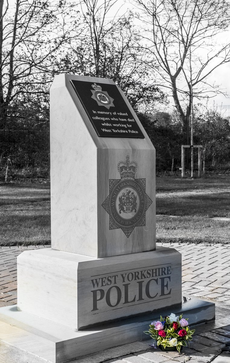 West Yorkshire Police tweet media