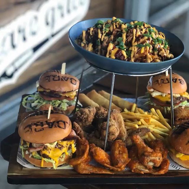BareGrillBourke's tweet photo. Here is it!! The group lunch problem SOLVED!! At BareGrill On Bourke  we have the ultimate burger platter special minimum of 4people for $30pp

What you get........
Choice of single patty burger
Southern fried chicken wings
Fries
Buffalo wings
Epic fries… https://t.co/zrqtohwjgv https://t.co/cK64slCHVF
