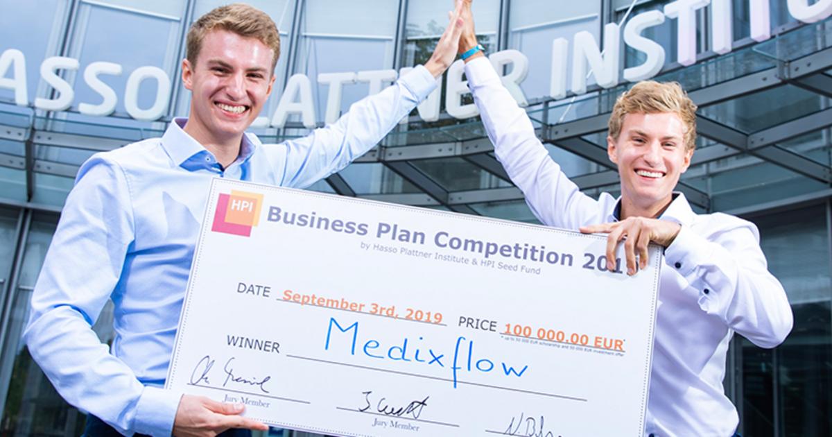 HPI_DE's tweet photo. Herzlichen Glückwunsch an #Medixflow zum Gewinn des HPI #Businessplan - Wettbewerbs und einem #Startkapital von 100.000€! 🏆🎉 

Mehr zur Gewinneridee die Pflegekräfte entlasten soll und den weiteren Finalisten gibt's hier: https://t.co/ef6LAyZABU

#Startup #Wettbewerb https://t.co/pOYBlJ70E6