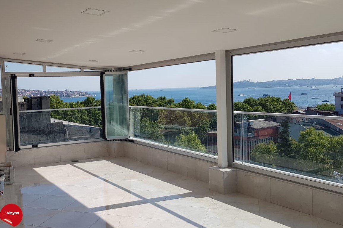 vizyontr's tweet photo. Enjoy the view with the Vizyon🏡
VDS Balcony System With Double Glass/ISTANBUL🌍
#cambalkon #decor #balcony #homedesign #lifestyle #proje #building  #acvizyon #estetik #style #life #ısıcamlı #doubleglass #amazing #yaşamalanı #pergola #deniz #foldingglass #balconyglazing #İSTANBUL https://t.co/UUVRLI5OYV