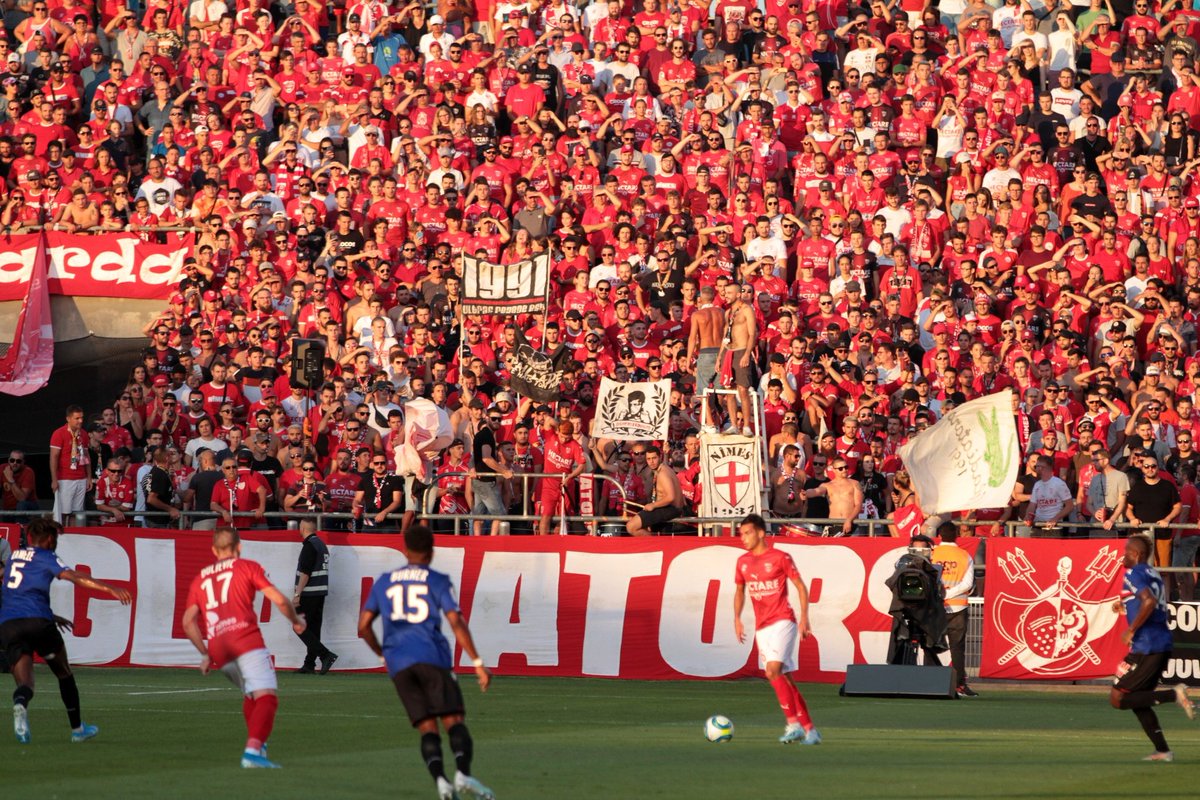 Ligue 1 - Saison 2019-2020 - 8e journée - Nîmes Olympique / AS Saint-Etienne  EDi2RAHX4AAJ94Y