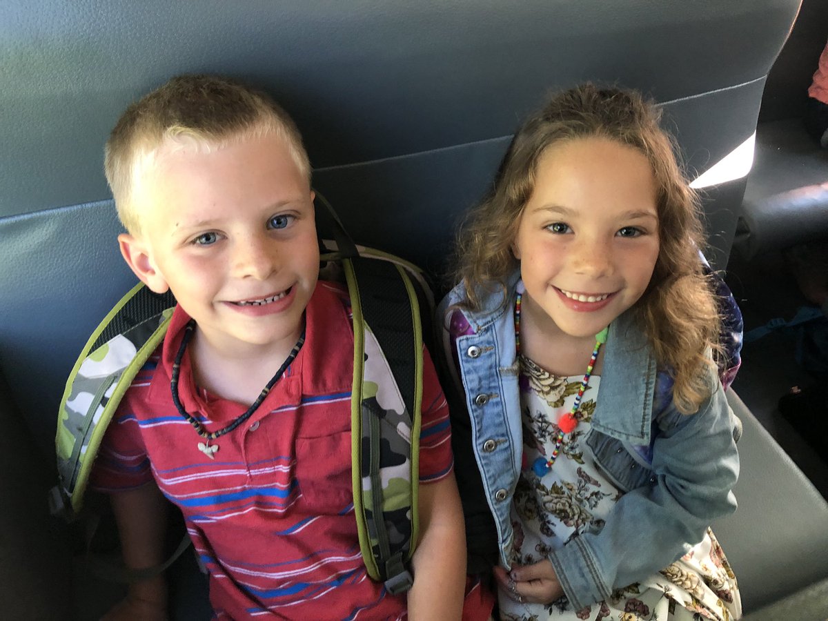 PennridgeSD's tweet photo. Just a few Seylar students ready for their first day of school! How cute are those smiles!? Tag us in your first day of school photos or #PSDFirstDay #PennridgeProud @Seylar_ES https://t.co/8lw8SeXoYd