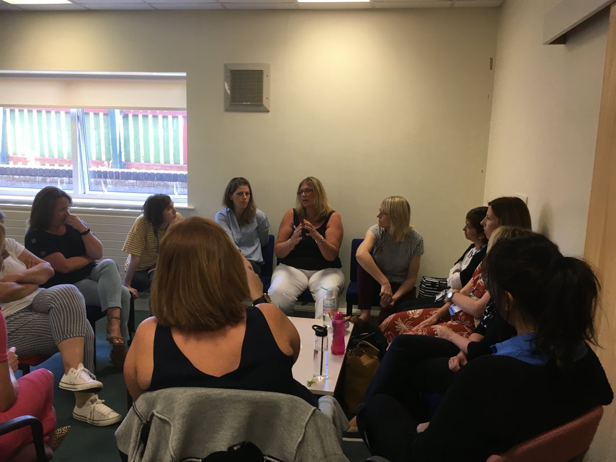 sianhooban's tweet photo. @WeCYPnurse #CCNs Fantastic team day exploring how we can work collectively to support outcome for Bedford @BedsCHS #childrenandyoungpeople @ccs_nhst @ServiceRedesign @simonharwin @pisanianita. With special visit from @CCNHazelDean #Outstandingteamwork #Outstandingcreativity https://t.co/GrOGL6V0Ve