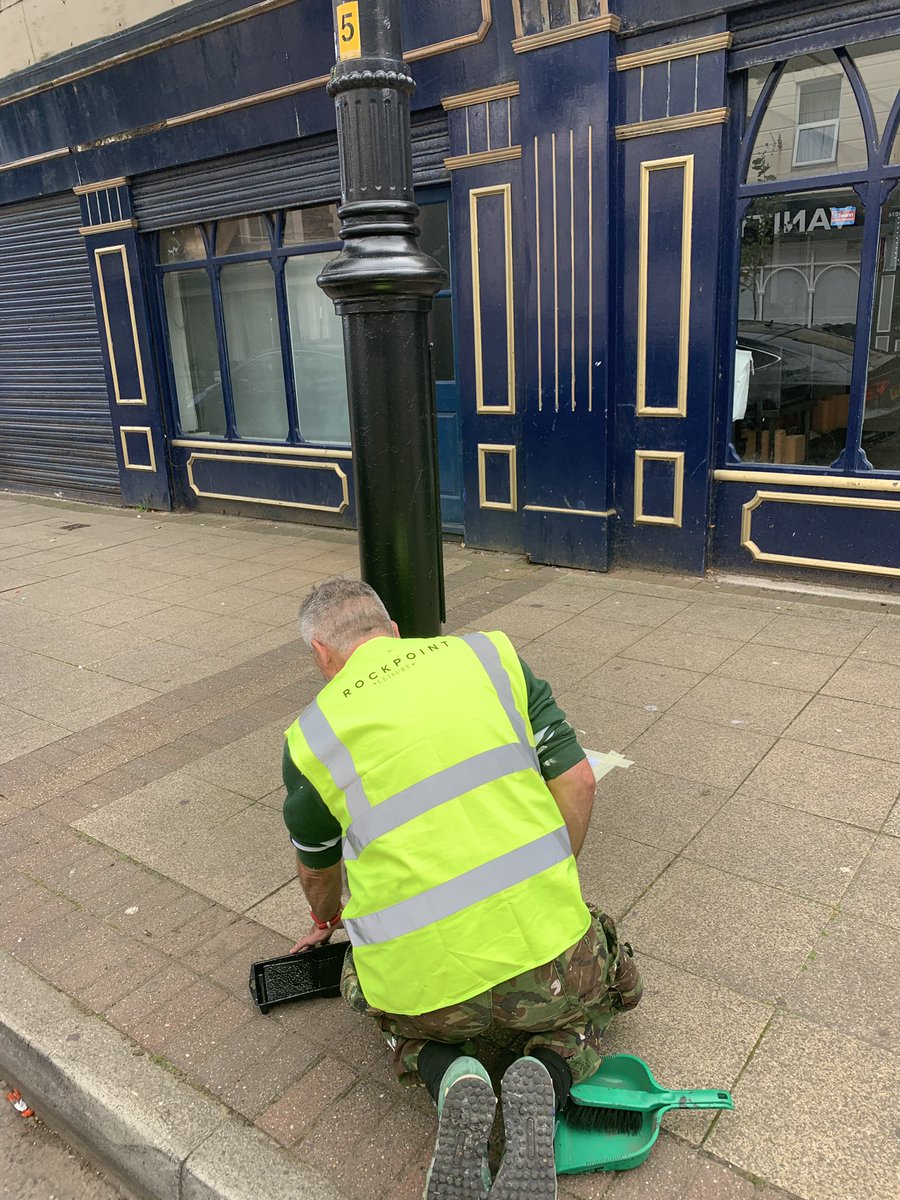 danieldaviesRPL's tweet image. All the lampposts &amp;amp; railings in our #VictoriaQuarter #NewBrighton are getting a long-overdue revamp, courtesy of #RockpointLeisure #HospitalityLedRegeneration @UKHofficial @imaginewirral @Wirral_Chamber @WirralCouncil @RockpointApp @NewBrightonNIBS @wearethentia @Instoflicensing