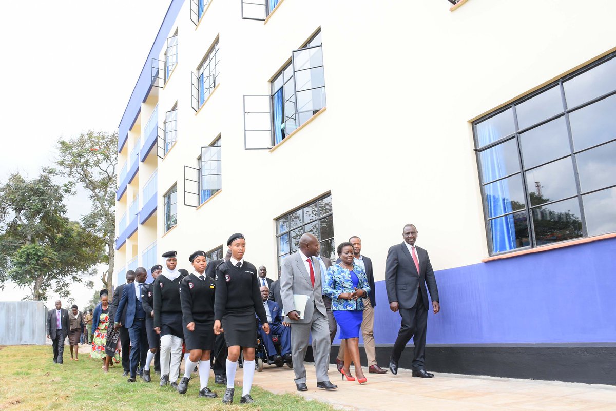 WilliamsRuto's tweet image. At the opening of a 580-bed capacity dormitory at Moi Girls School, Kibra, Nairobi County.