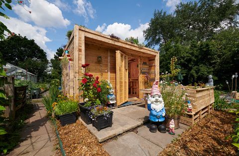 UltraframeHI's tweet photo. Who would have thought that a humble shed could look like these? Check out these @CuprinolUK Shed of the Year finalists! https://t.co/6PdyWqaxqU #homeimprovements #gardens https://t.co/m5WFxa22DM