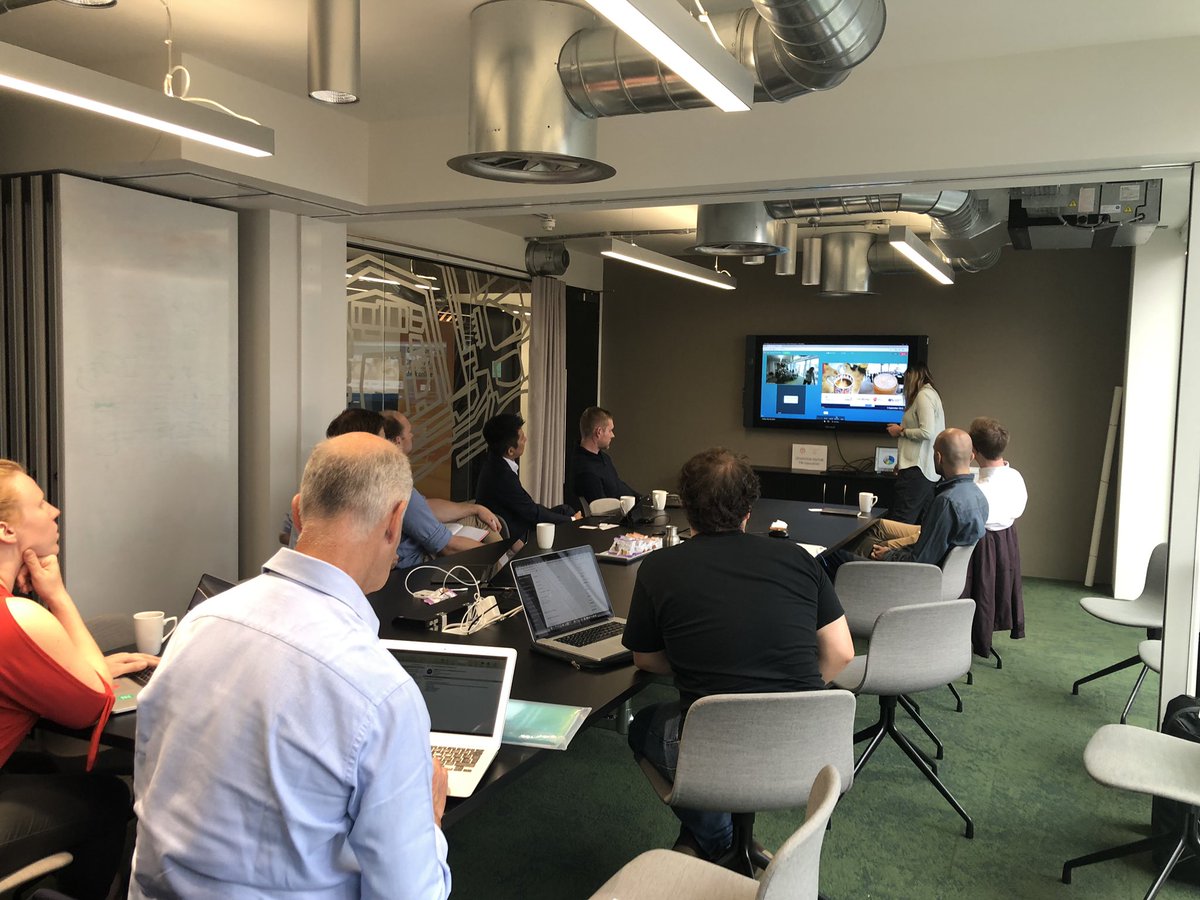 Our first intercontinental meet-up between <a href="/Geovation/">Geovation</a> in London and @GeoWorksSG in Singapore is go! Thanks to our <a href="/OrdnanceSurvey/">Ordnance Survey</a> colleagues in SE Asia for organising 🙌