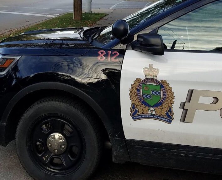 8Nrps's tweet photo. It’s #BackToSchool2019 and the @NiagRegPolice will assisting our Community Partners in keeping @dsbn @niagaracatholic students safe @TownofGrimsby @TownofLincolnON @TWPWestLincoln Please #SlowDown #StopForBus #DriveSafe. https://t.co/5ad2NkeUOF