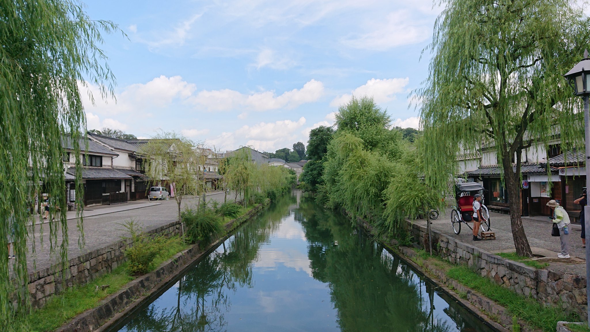 ひがし 倉敷川畔に沿って並ぶ立ち白壁の屋敷が美しい 倉敷美観地区 色々あってろくに見られていないので また見に来たいですね T Co S5kx7xyggs Twitter